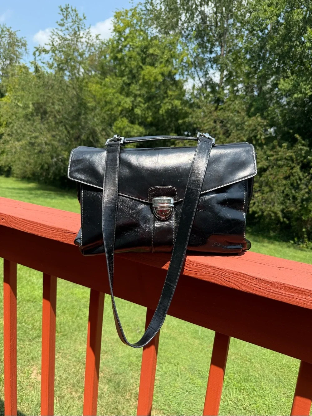 Vintage Antonio Melani black, leather briefcase bag satchel computer bag